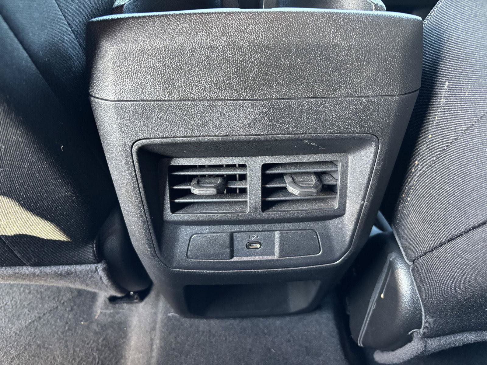 Used 2024 Chevrolet Colorado LT w/ LT Convenience Package AWD/4WD image 14