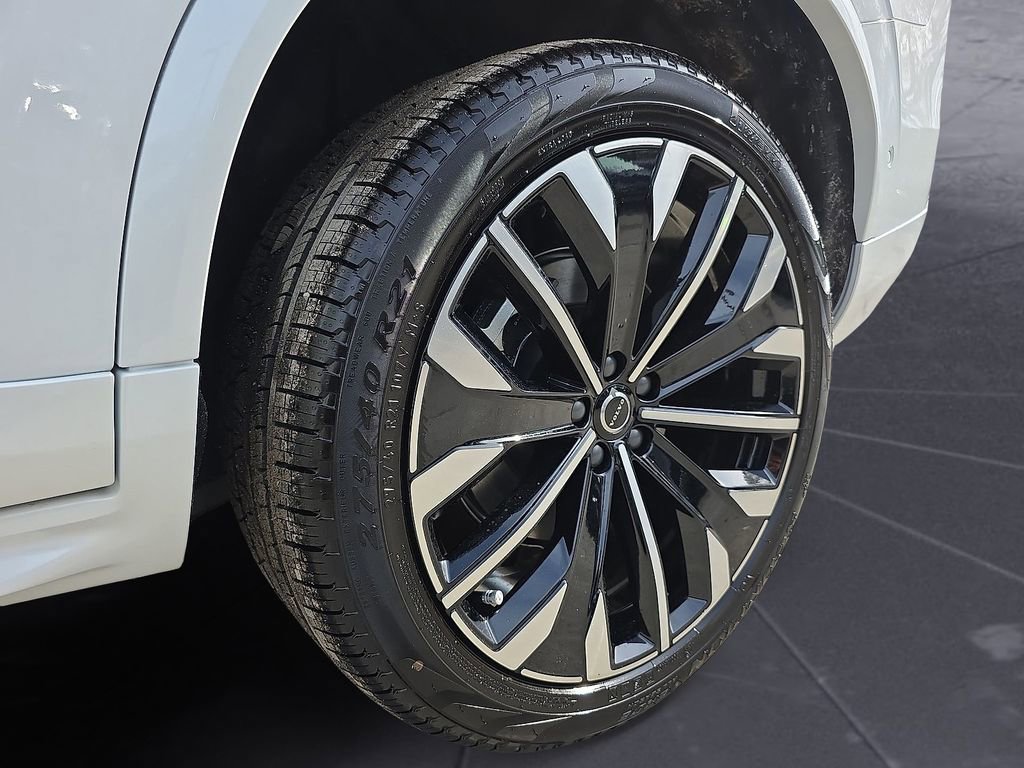 New 2026 Volvo XC90 B6 Ultra w/ Protection Package image 46