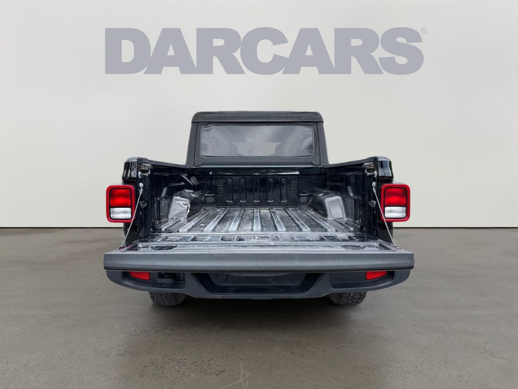 Used 2023 Jeep Gladiator Sport AWD/4WD image 14