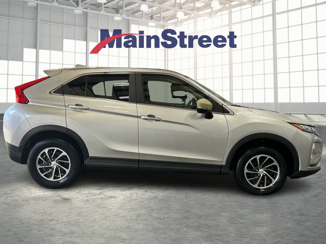 Used 2020 Mitsubishi Eclipse Cross ES FWD image 6