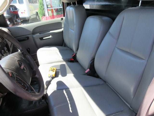 Used 2011 GMC Sierra 3500 W/T RWD image 10
