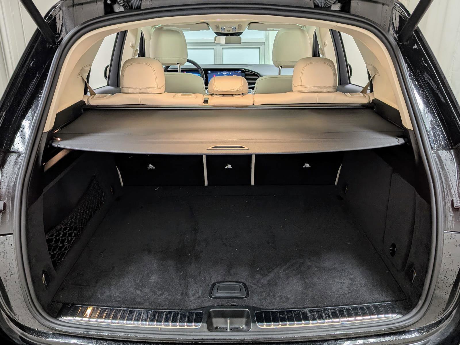 Used 2024 Mercedes-Benz GLE 350 4MATIC w/ AMG Line Exterior image 22