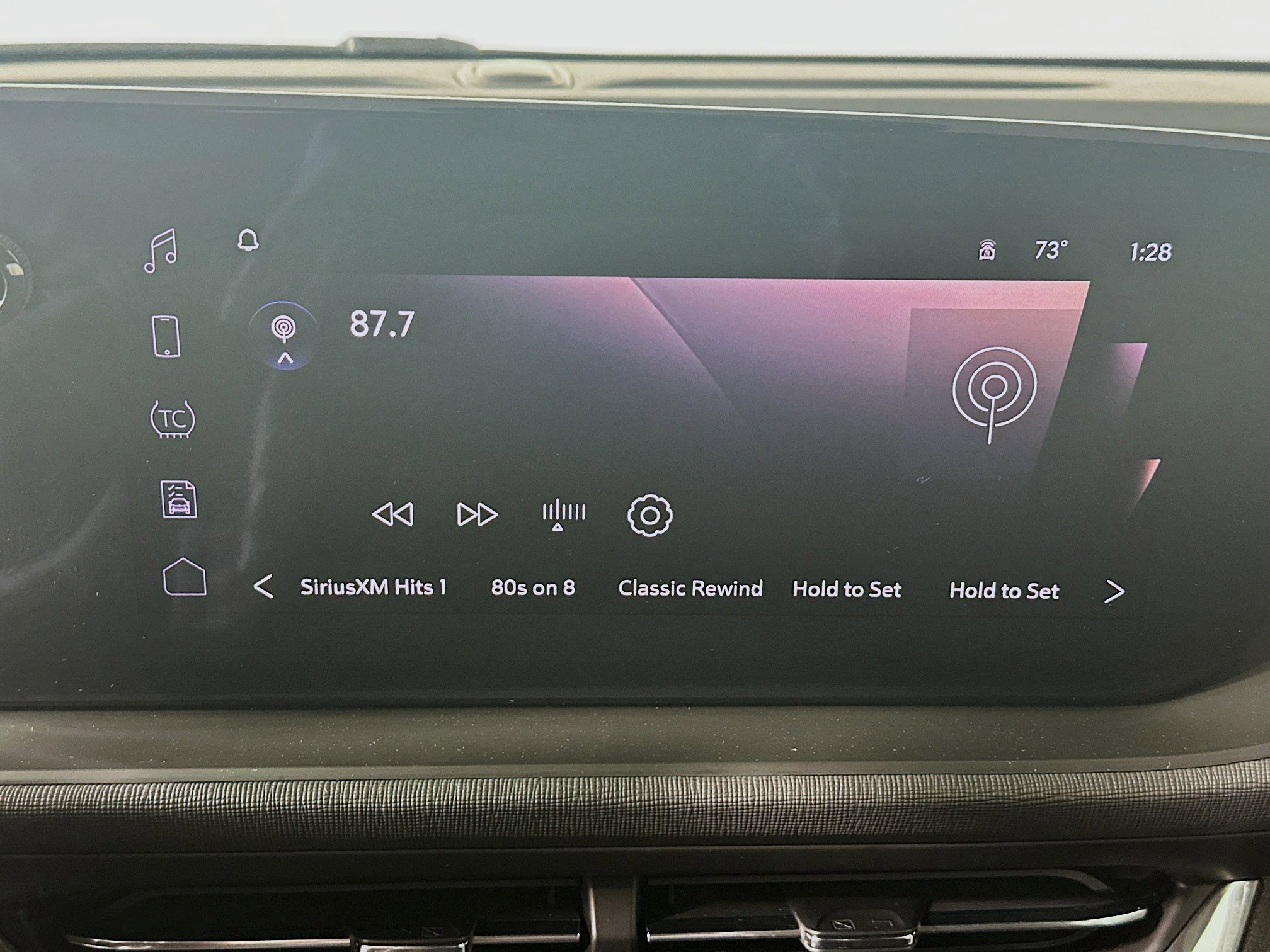 Used 2025 Buick Envista Preferred image 19