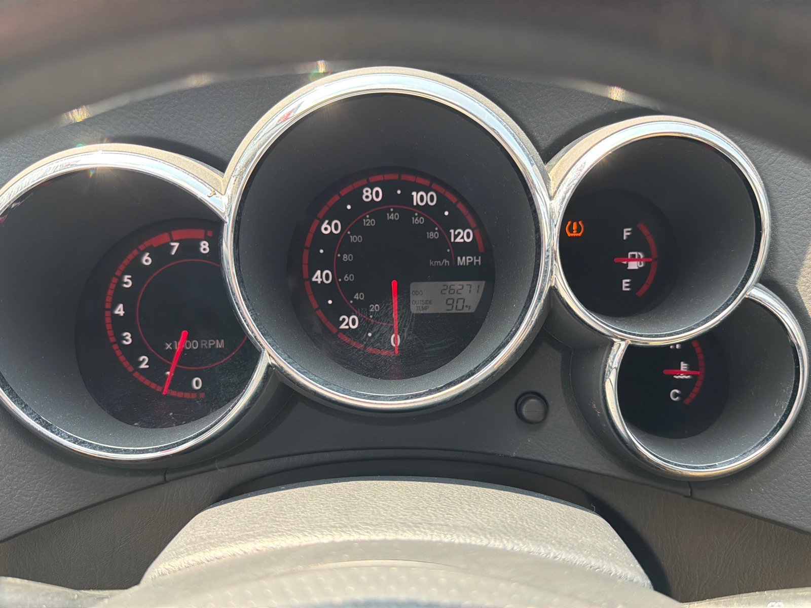 Used 2008 Pontiac Vibe w/ Preferred Package FWD image 15