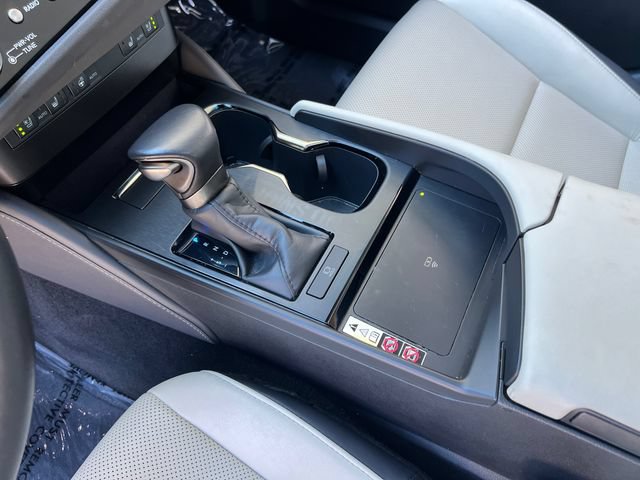 Certified 2025 Lexus ES 350 w/ Premium Package FWD image 25
