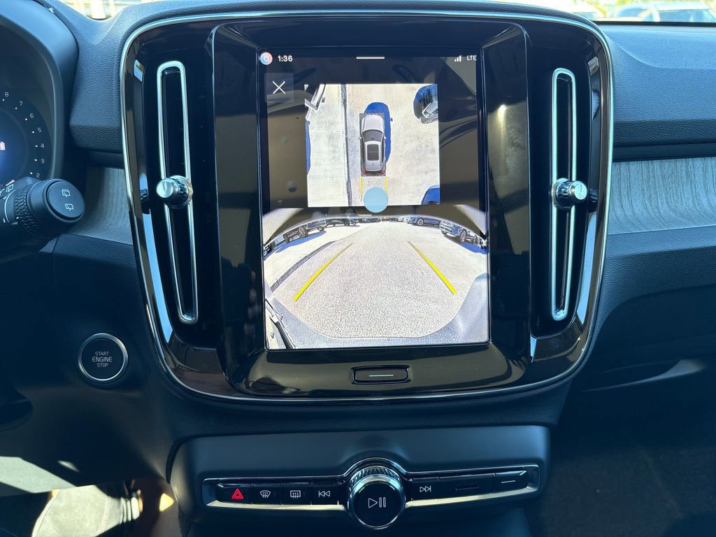 New 2026 Volvo XC40 B5 Ultra AWD/4WD image 11