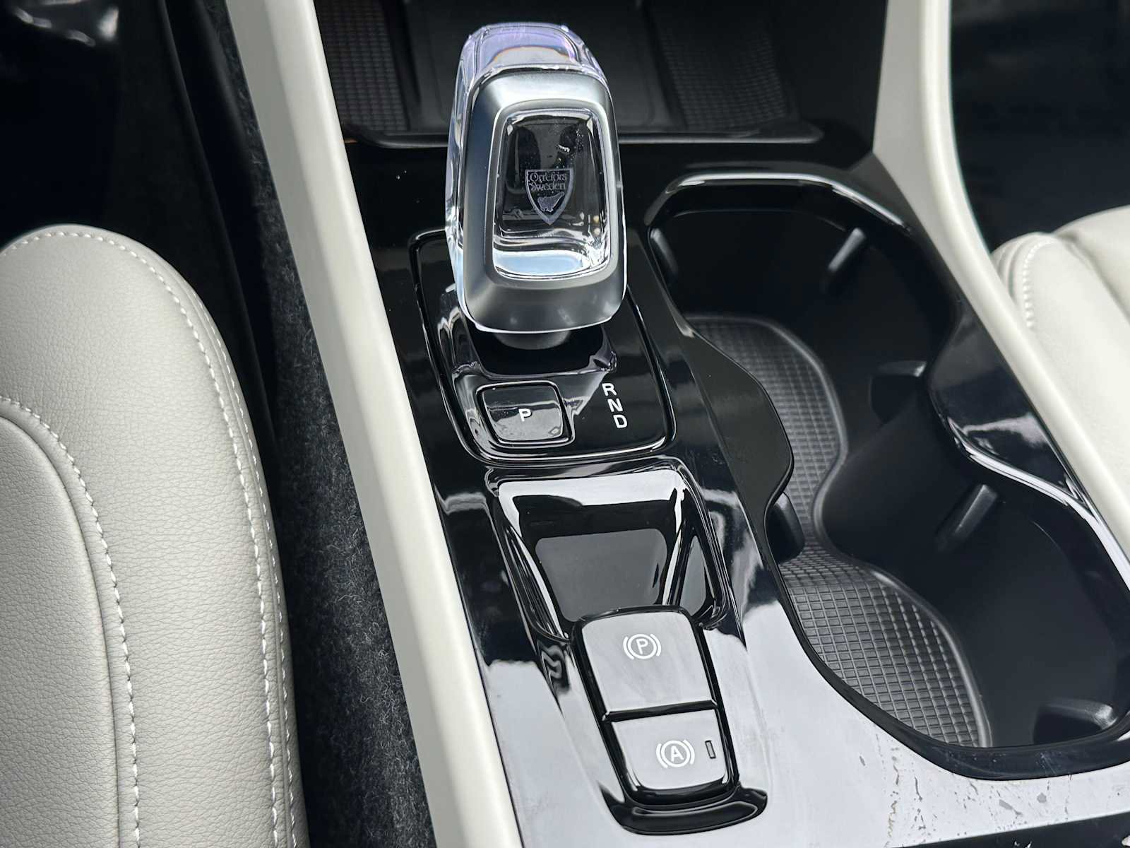 New 2026 Volvo XC40 B5 Ultra w/ Climate Package image 31