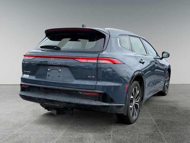 Certified 2025 Toyota Crown Signia w/ Tow-Hitch Package (TMS) image 5