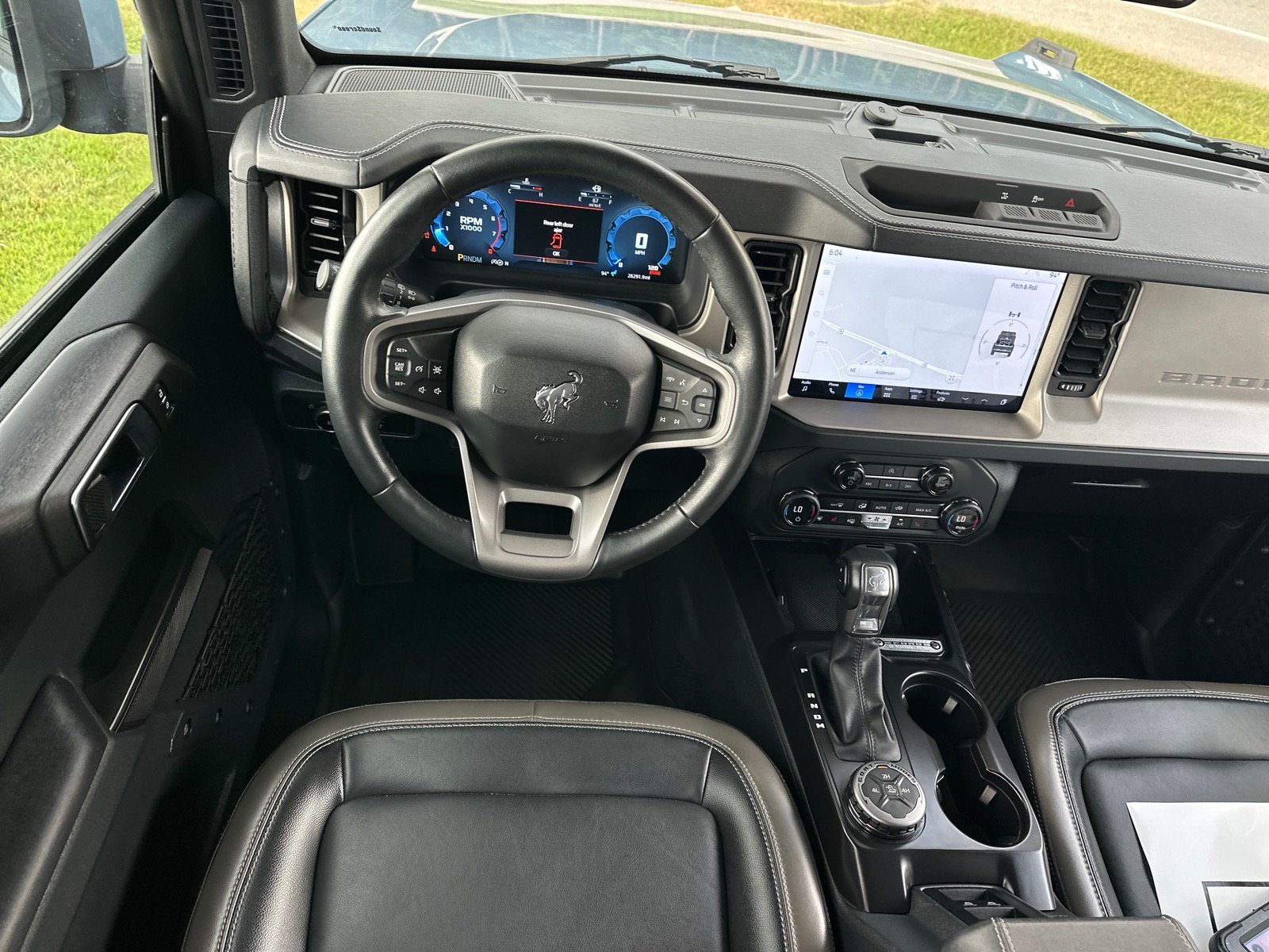 Used 2025 Ford Bronco Outer Banks AWD/4WD image 10