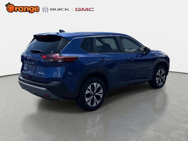 Used 2023 Nissan Rogue SV AWD/4WD image 3