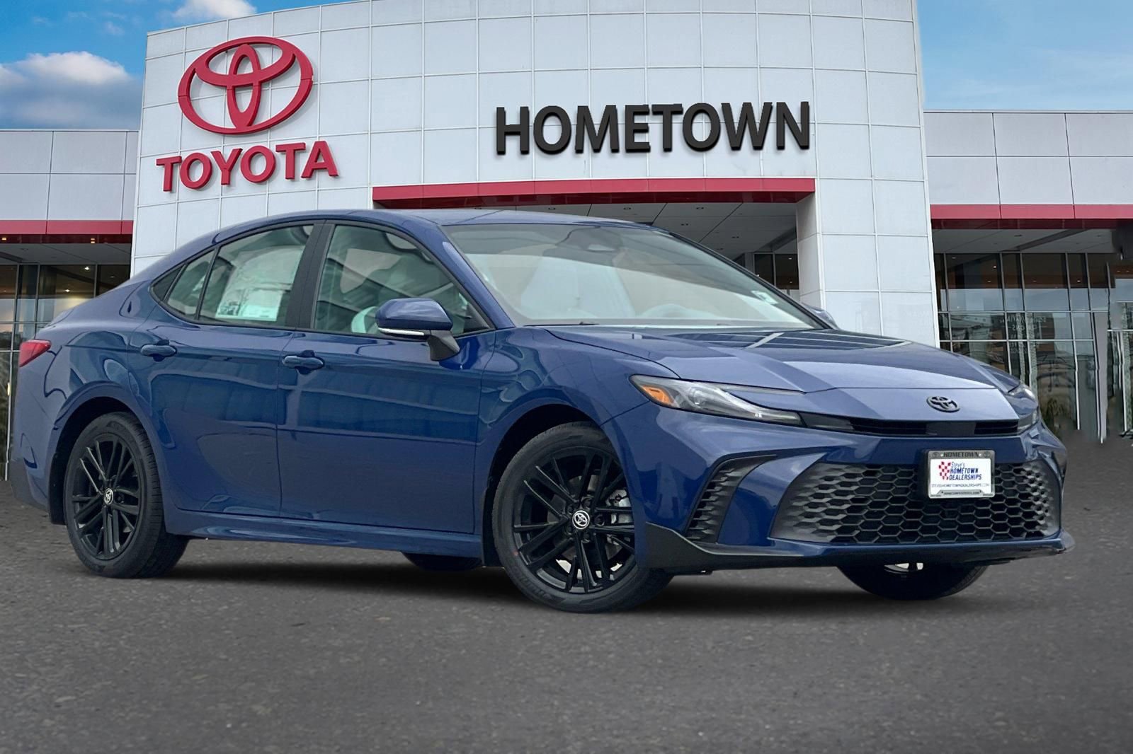 New 2026 Toyota Camry SE w/ Convenience Package image 2