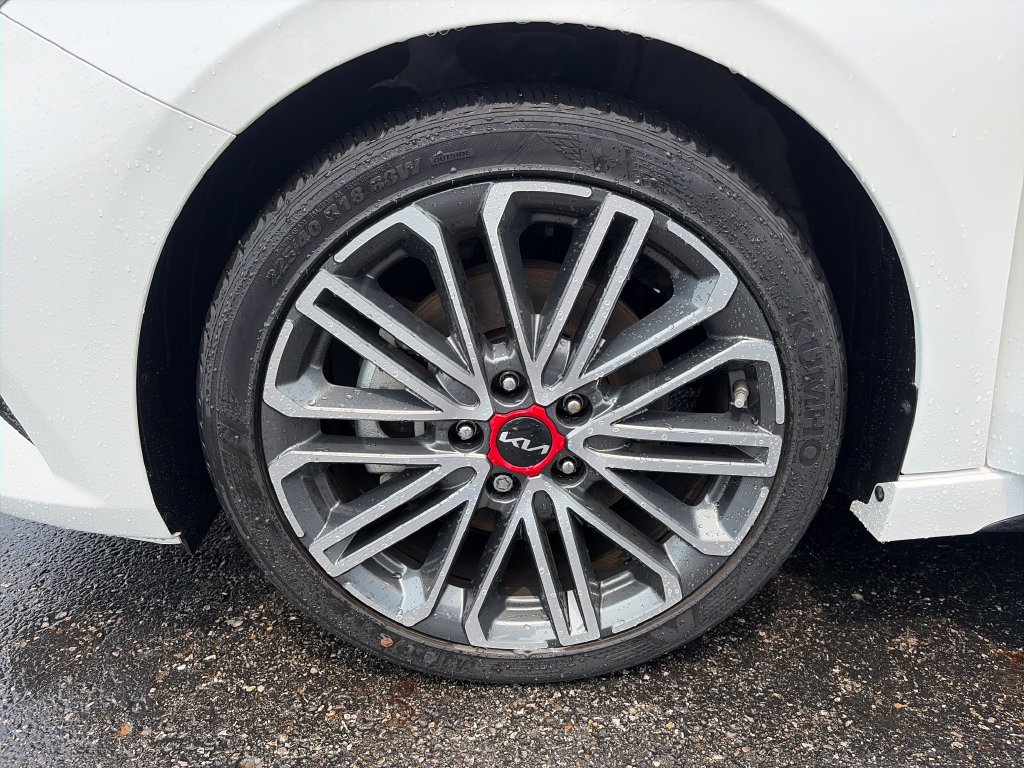Used 2024 Kia Forte GT FWD image 27
