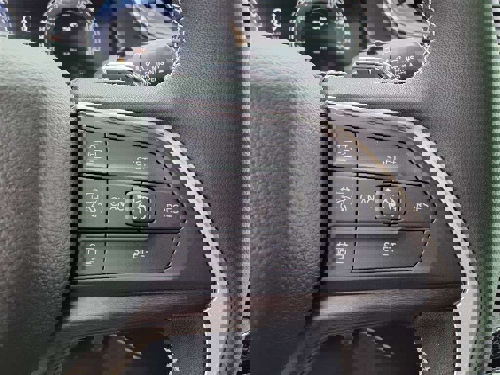 New 2025 Jeep Grand Cherokee Limited w/ Luxury Tech Group II image 28