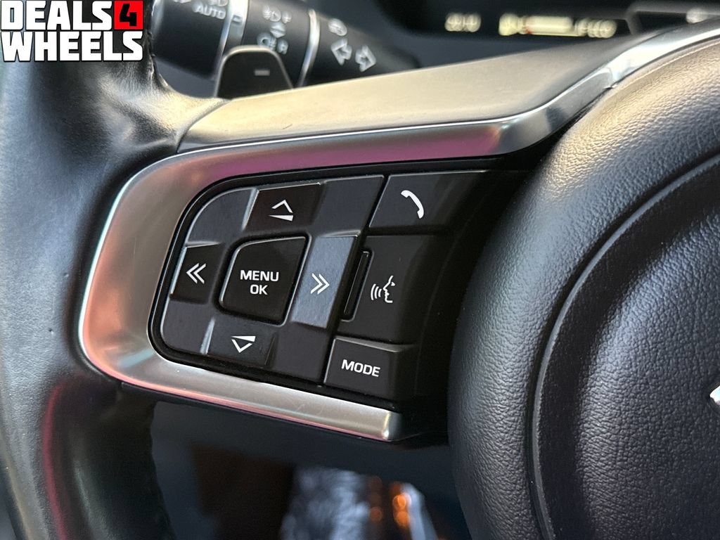 Used 2017 Jaguar F-PACE R-Sport AWD/4WD image 33