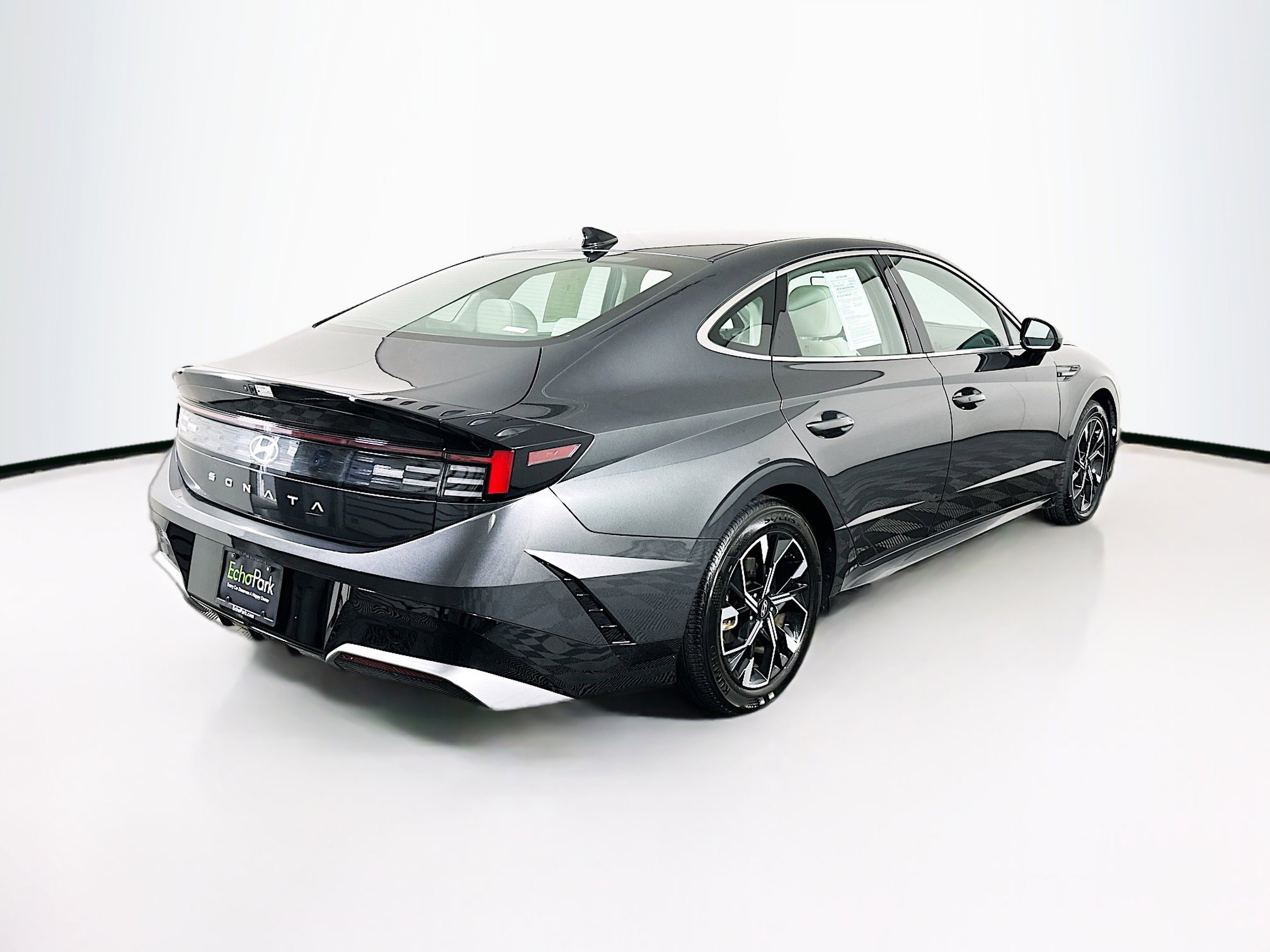 Used 2025 Hyundai Sonata SEL image 9