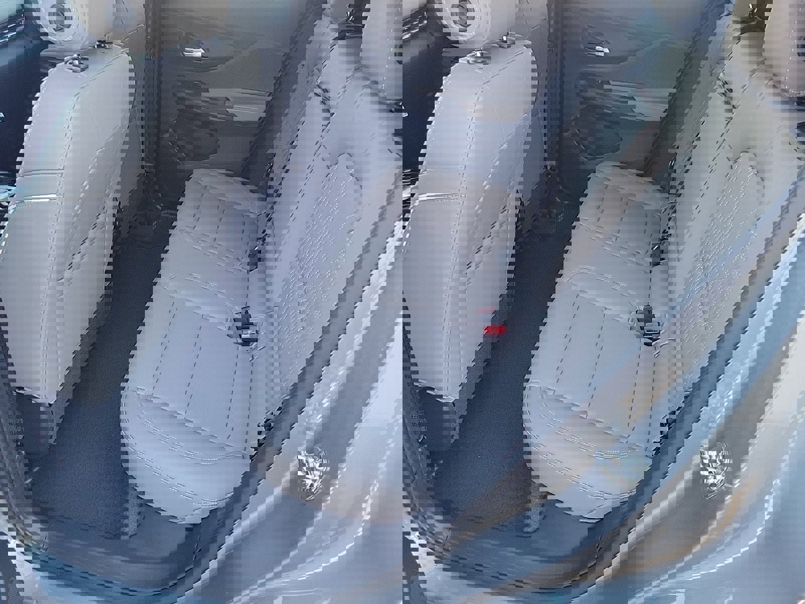 New 2026 Buick Envista Avenir image 10