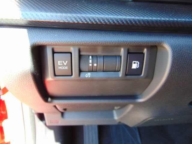 Used 2026 Subaru Crosstrek 2.5i Limited w/ Crosstrek Mirror Package AWD/4WD image 19