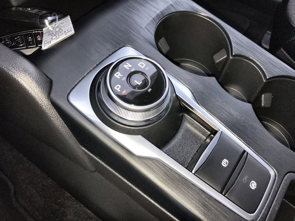 Used 2025 Ford Escape ST-Line w/ Equipment Group 301A image 20