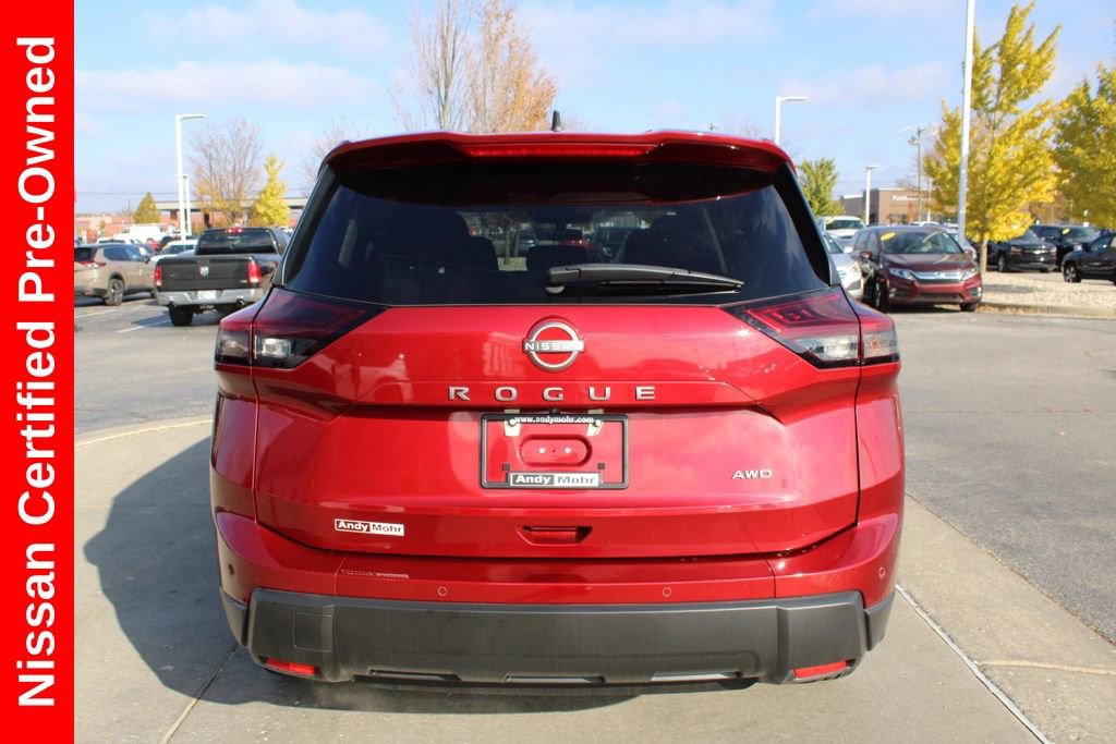 Certified 2025 Nissan Rogue S image 8