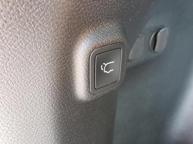 Used 2022 Jeep Cherokee Latitude Lux AWD/4WD image 10