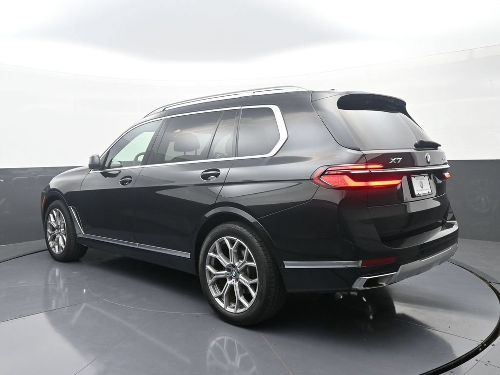 Used 2024 BMW X7 xDrive40i AWD/4WD image 5