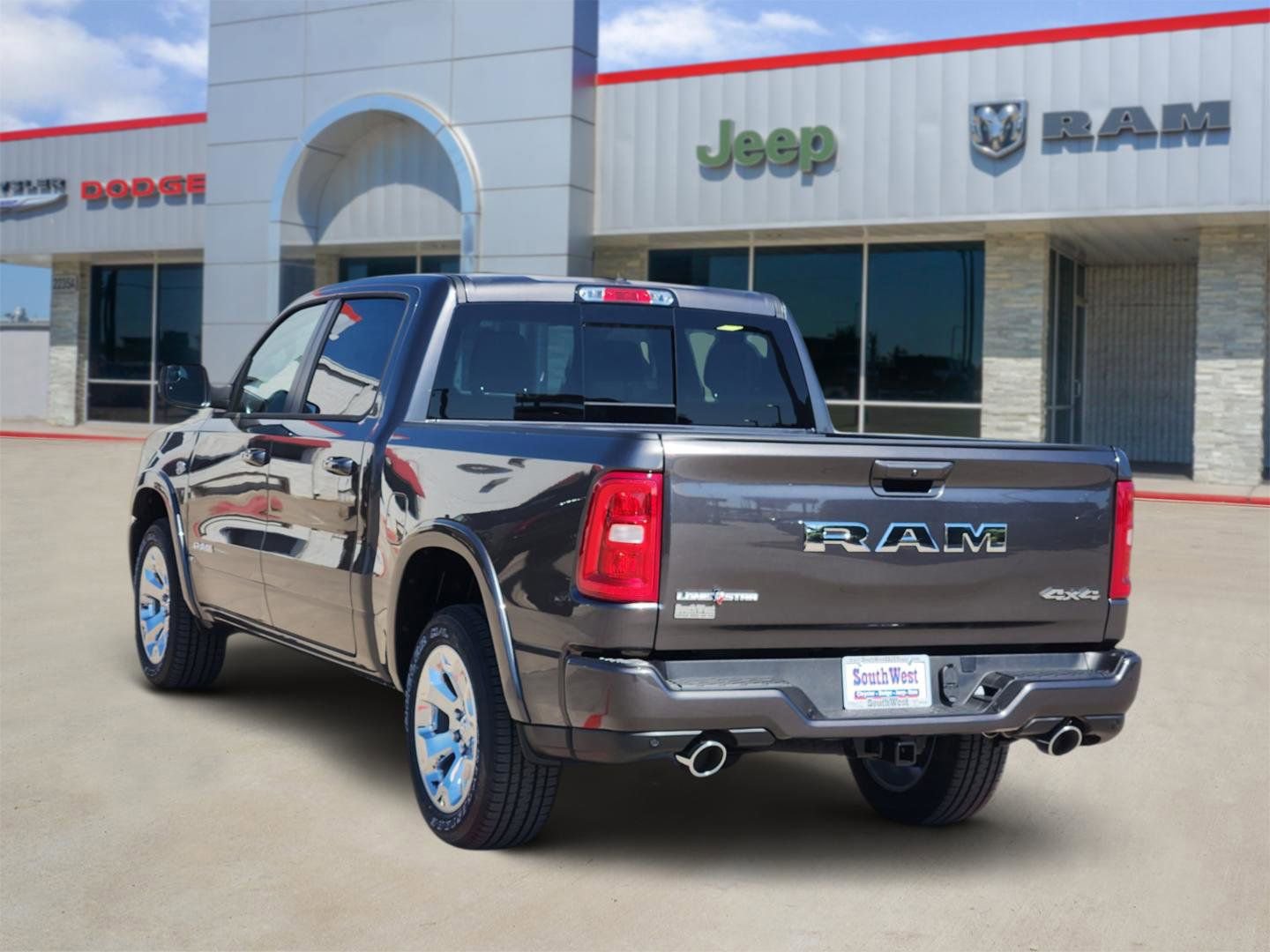 New 2026 RAM 1500 Lone Star AWD/4WD image 4