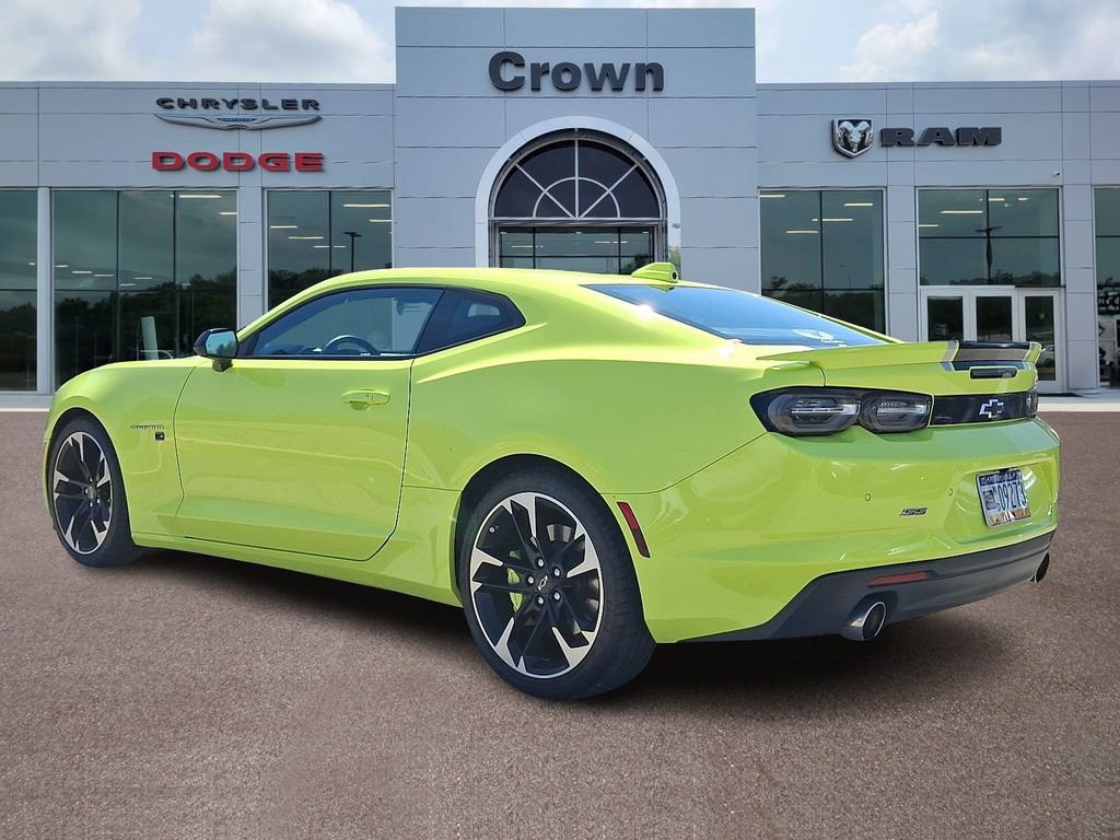 Used 2021 Chevrolet Camaro SS RWD image 4