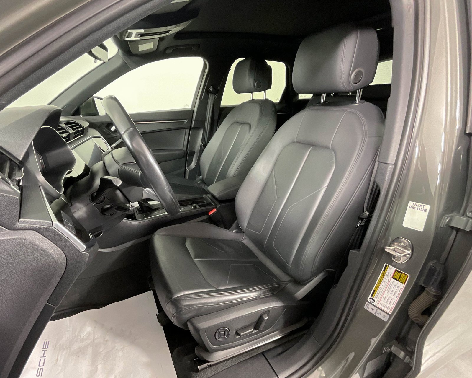 Used 2020 Audi Q3 2.0T Premium image 10