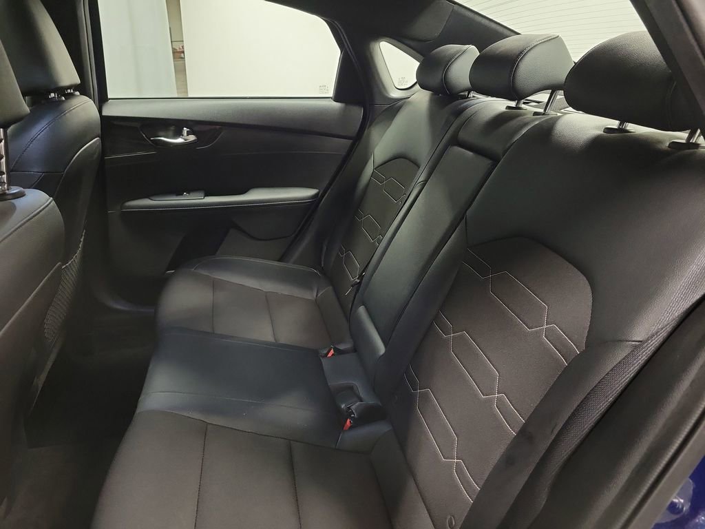 Used 2021 Kia Forte GT-Line w/ GT-Line Premium Package image 19