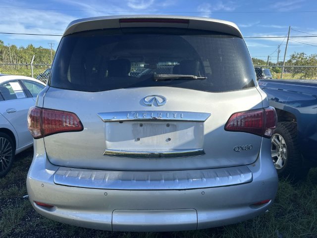 Used 2017 INFINITI QX80 2WD w/ Driver Assistance Package image 10