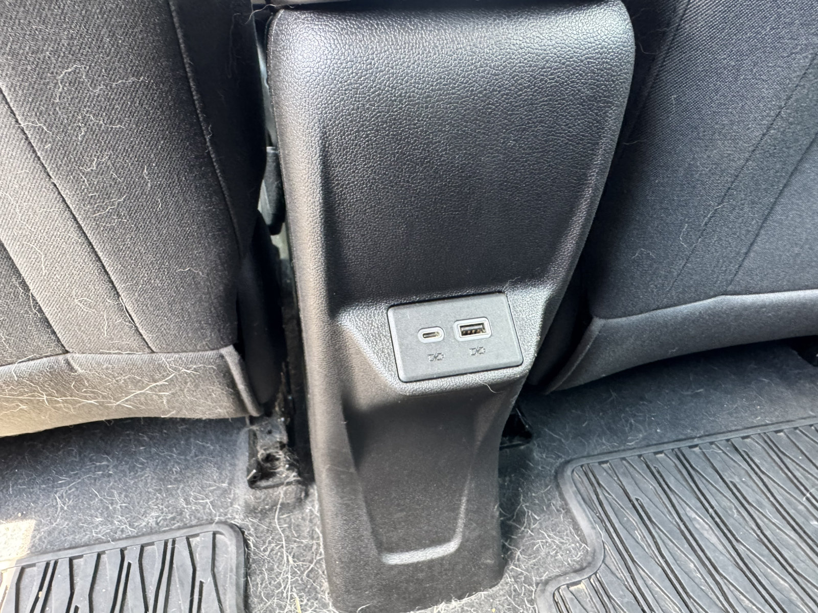 Used 2023 Chevrolet Bolt EUV LT FWD image 22