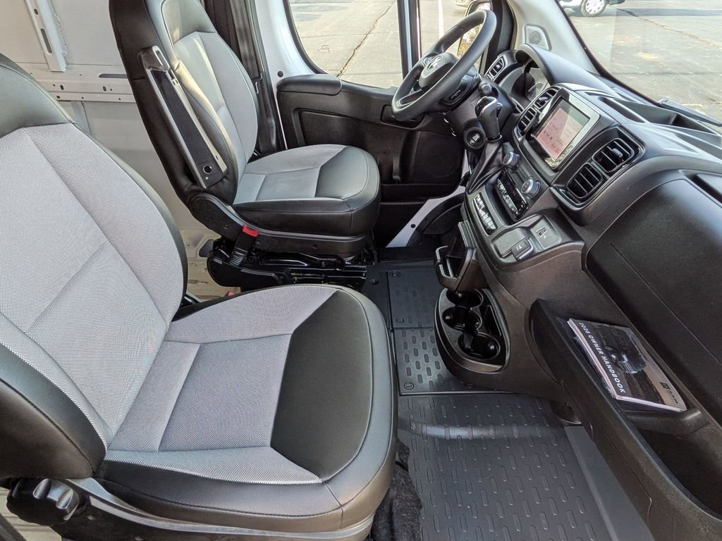 Used 2025 RAM ProMaster 3500 w/ Convenience Group FWD image 22