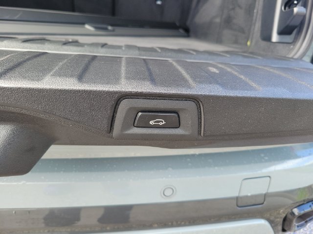 Used 2026 BMW X5 xDrive40i AWD/4WD image 8
