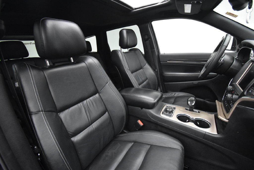 Used 2015 Jeep Grand Cherokee Limited AWD/4WD image 16