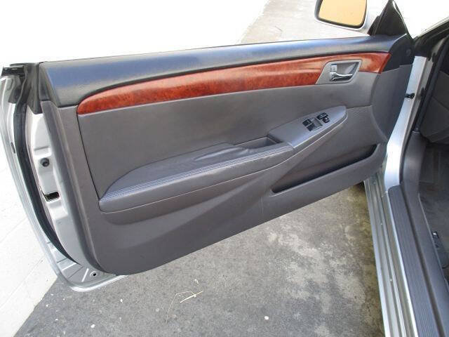 Used 2006 Toyota Solara SLE FWD image 16