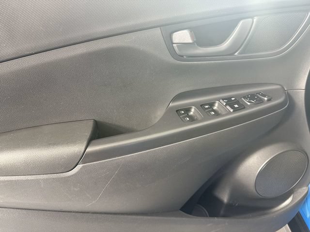 Used 2019 Hyundai Kona SEL AWD/4WD image 19