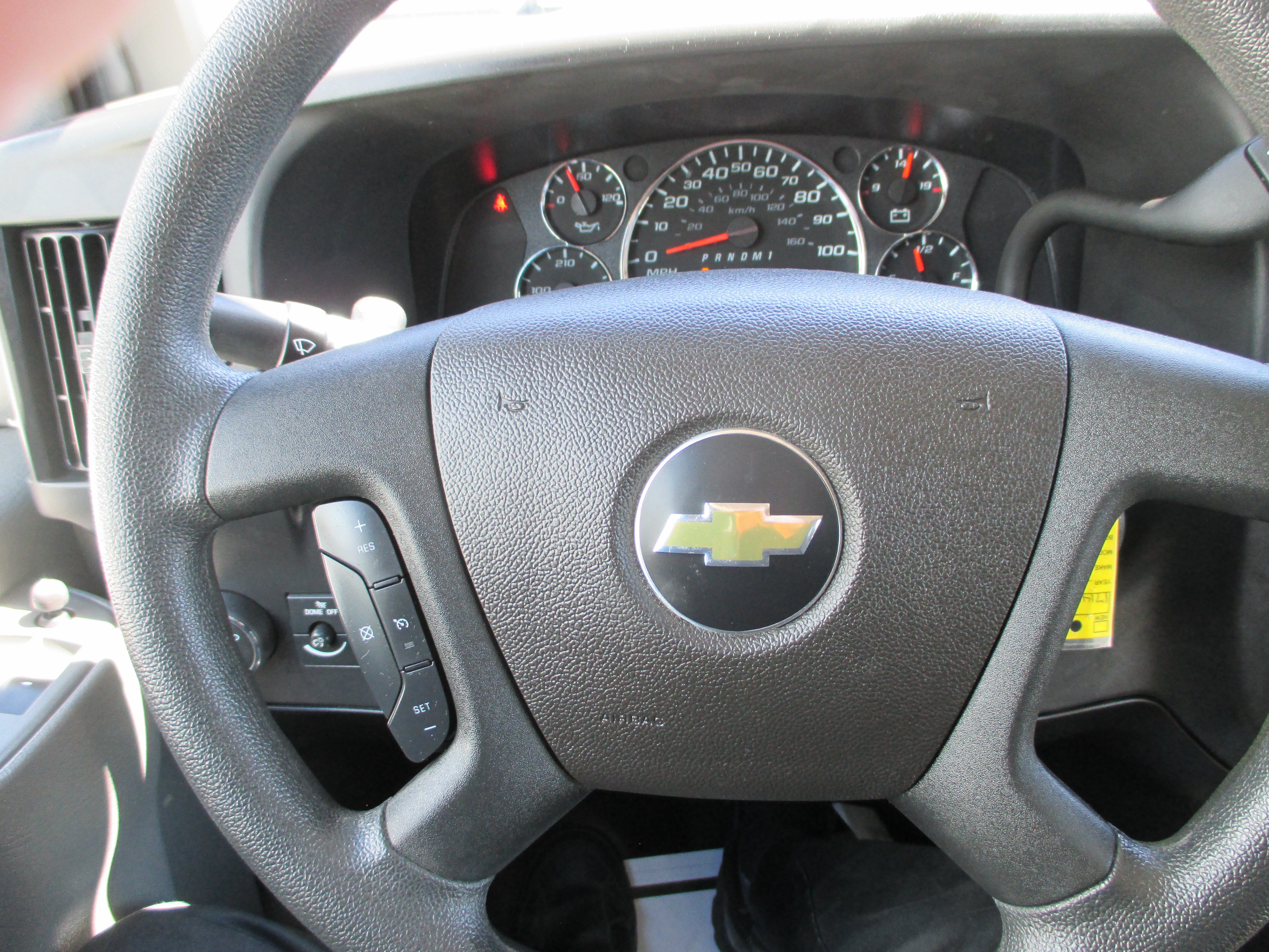 Used 2025 Chevrolet Express 3500 LS RWD image 13