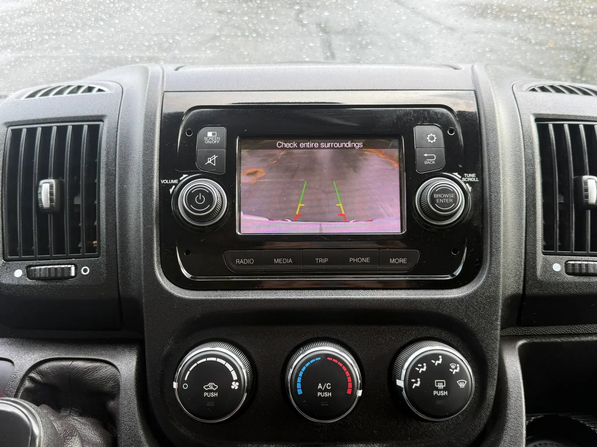 Used 2021 RAM ProMaster 2500 FWD image 13