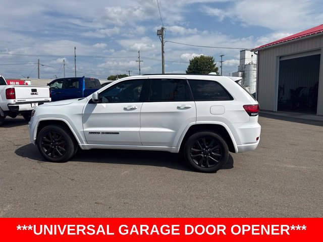 Used 2021 Jeep Grand Cherokee Laredo X AWD/4WD image 6