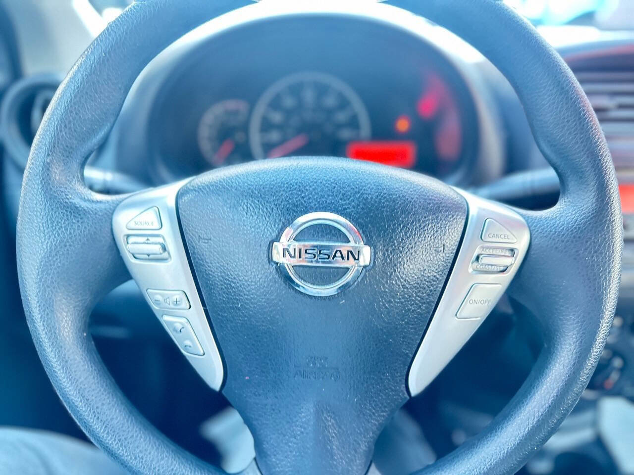 Used 2015 Nissan Versa S Plus FWD image 12