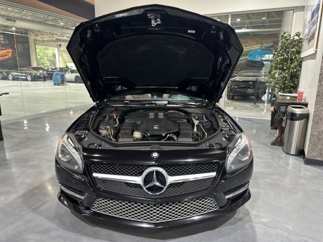 Used 2015 Mercedes-Benz SL 400 w/ Premium I Package image 22