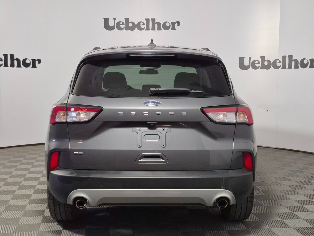Used 2022 Ford Escape SE image 6