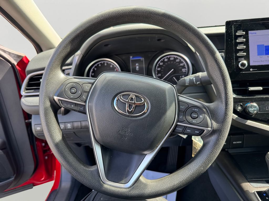 Used 2024 Toyota Camry LE image 19