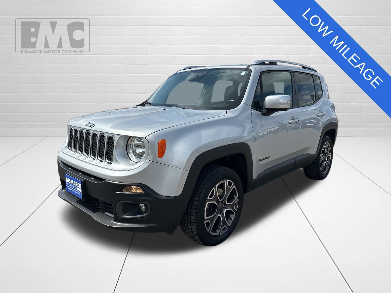 Used 2016 Jeep Renegade Limited AWD/4WD image 1