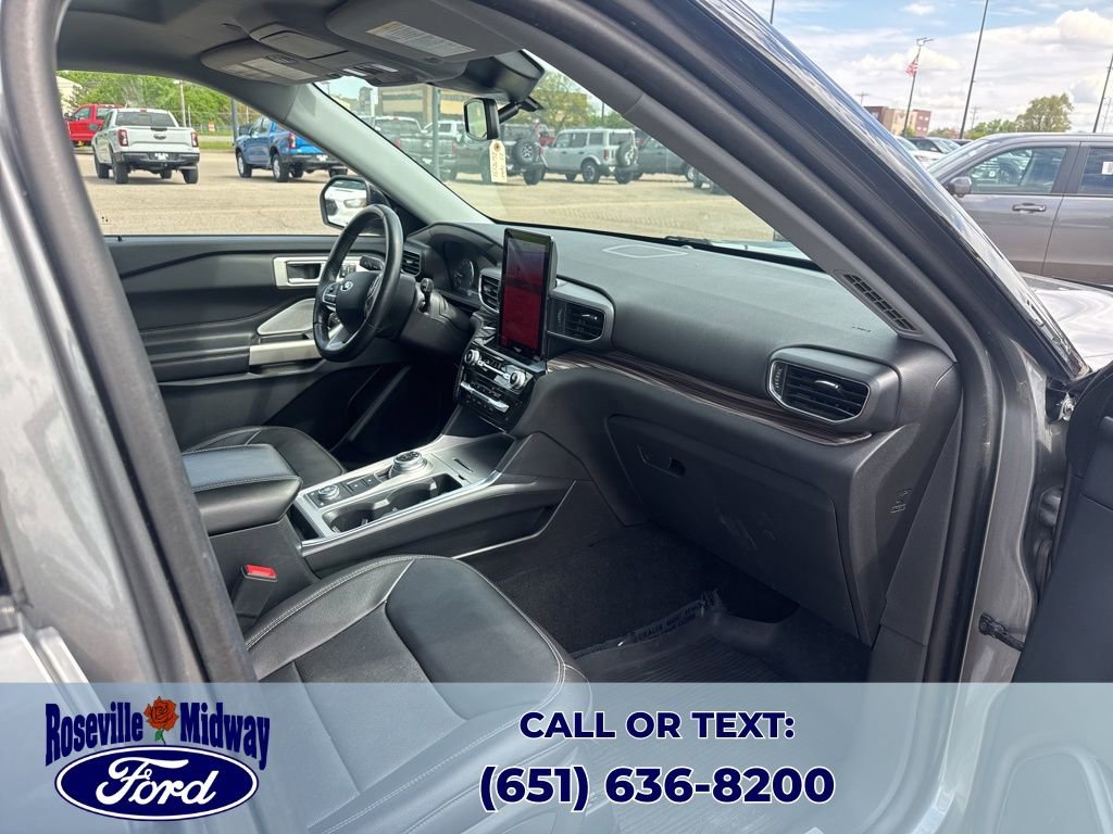Used 2023 Ford Explorer Limited w/ Limited Technology Package AWD/4WD image 38