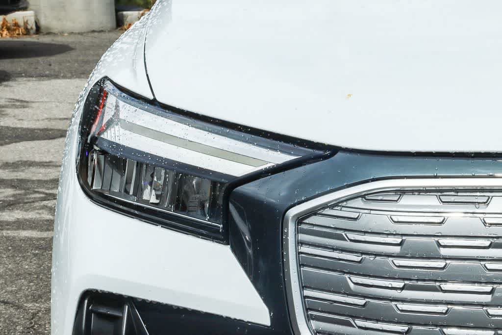 Used 2023 Audi Q4 e-tron Premium Plus RWD image 8