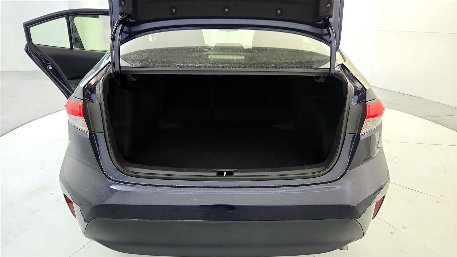 Certified 2023 Toyota Corolla LE image 20