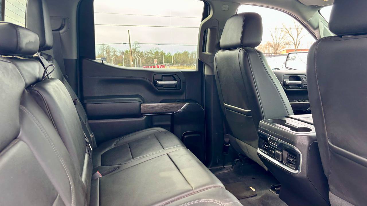 Used 2020 Chevrolet Silverado 1500 LTZ w/ LTZ Convenience Package AWD/4WD image 12