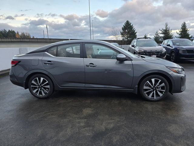 Used 2025 Nissan Sentra SV w/ SV Premium Package image 6