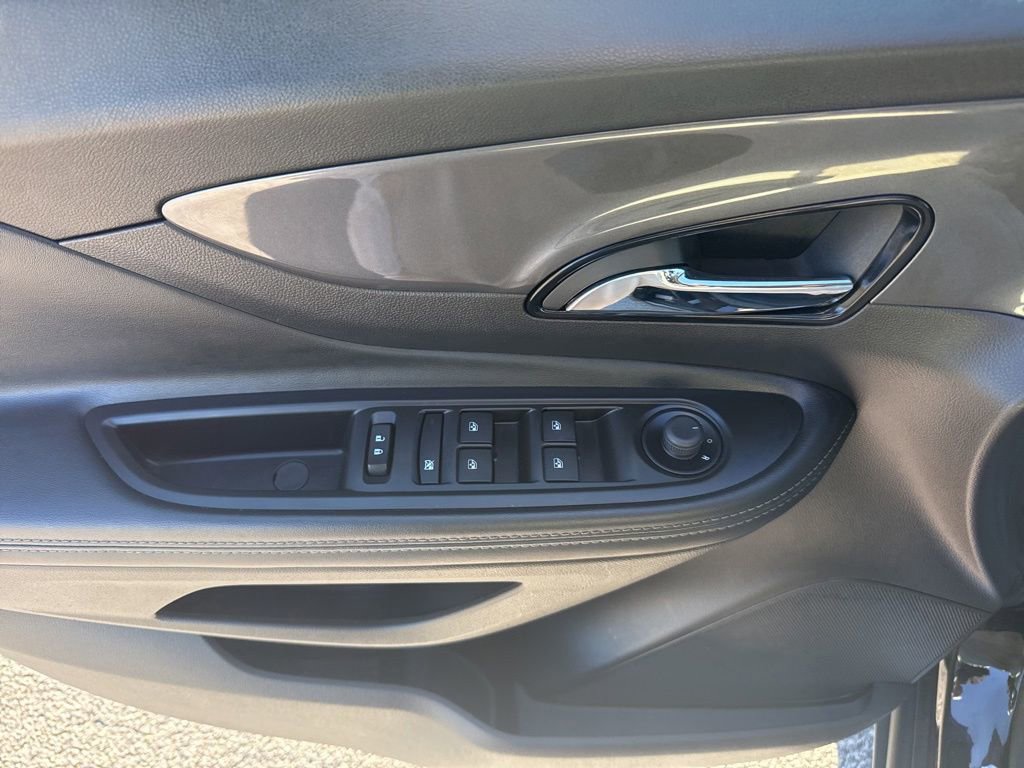 Used 2022 Buick Encore Preferred w/ Safety Package image 15